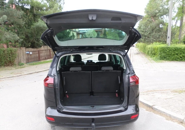 Opel Zafira cena 42900 przebieg: 159000, rok produkcji 2016 z Radom małe 781